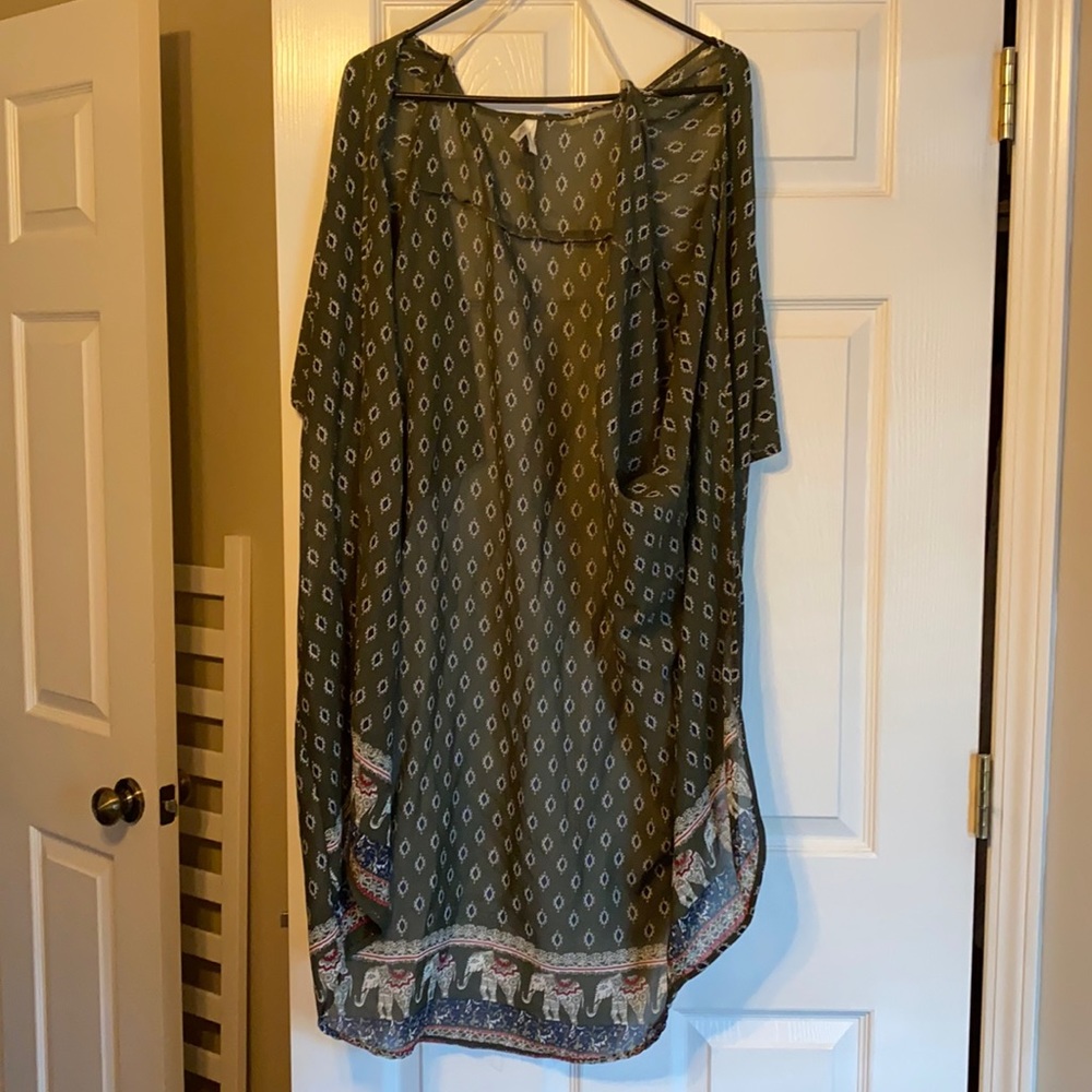 Lightweight sheer kimono